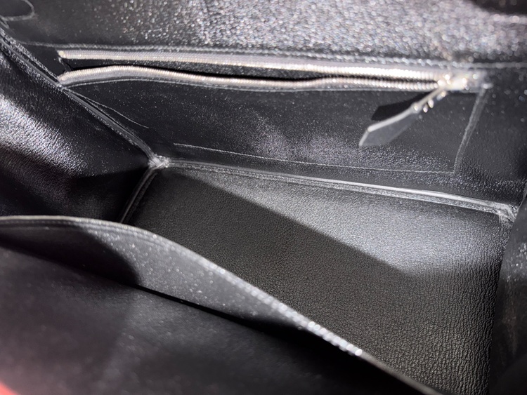 エルメス バーキン （ブランドバッグ）の商品画像 - 査定依頼日：2026年2月21日 - 最高査定価格：3,250,000円