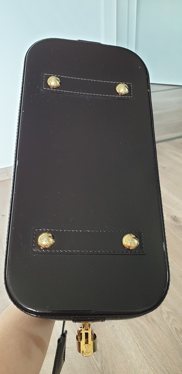 アルマPM M91611（ブランドバッグ）の商品画像 - 査定依頼日：2022年4月23日 - 最高査定価格：50,000円