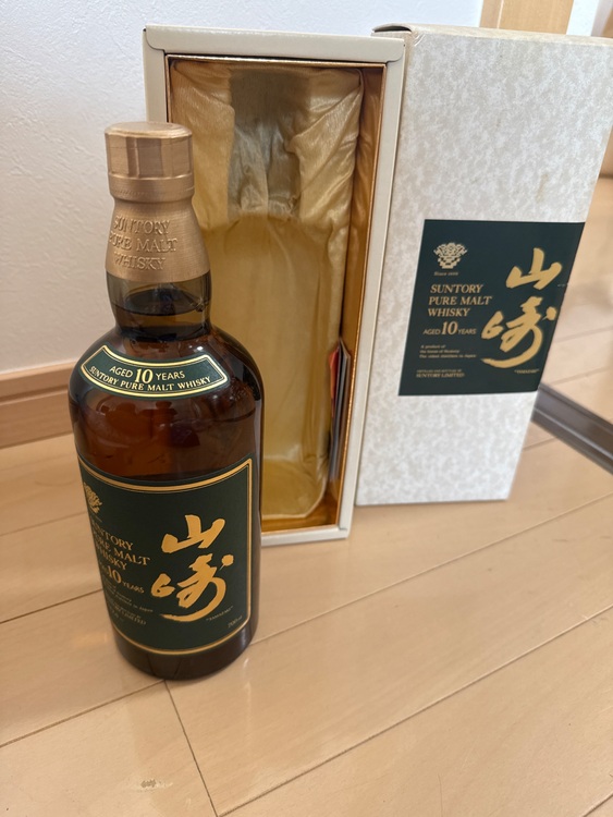 ウイスキー サントリー山崎 （お酒）の商品画像 - 査定依頼日：2025年7月15日 - 最高査定価格：100,000円