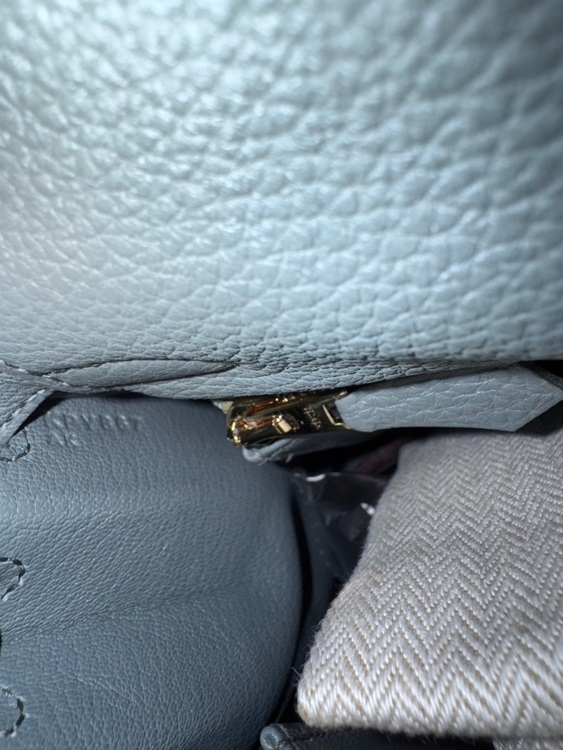 エルメス ケリー （ブランドバッグ）の商品画像 - 査定依頼日：2025年6月13日 - 最高査定価格：2,400,000円