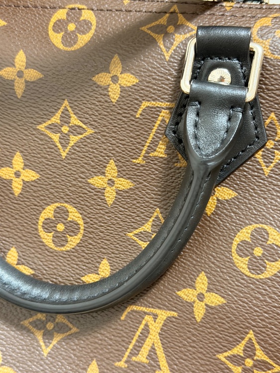 speedy30 soft dark（ブランドバッグ）の商品画像 - 査定依頼日：2026年3月21日 - 最高査定価格：380,000円