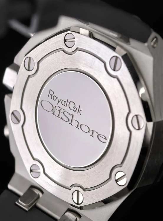 オーデマピゲ ロイヤルオークオフショア 26231ST.ZZ.A178CA.01（高級時計）の商品画像 - 査定依頼日：2025年12月7日 - 最高査定価格：7,000,000円