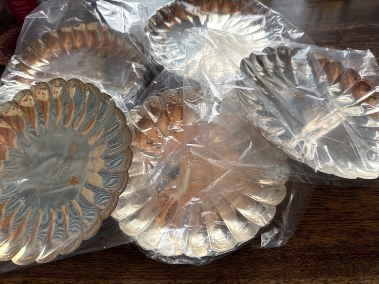 シルバー970 トロフィープレート190g（金・貴金属）の商品画像 - 査定依頼日：2025年8月15日 - 最高査定価格：100,000円