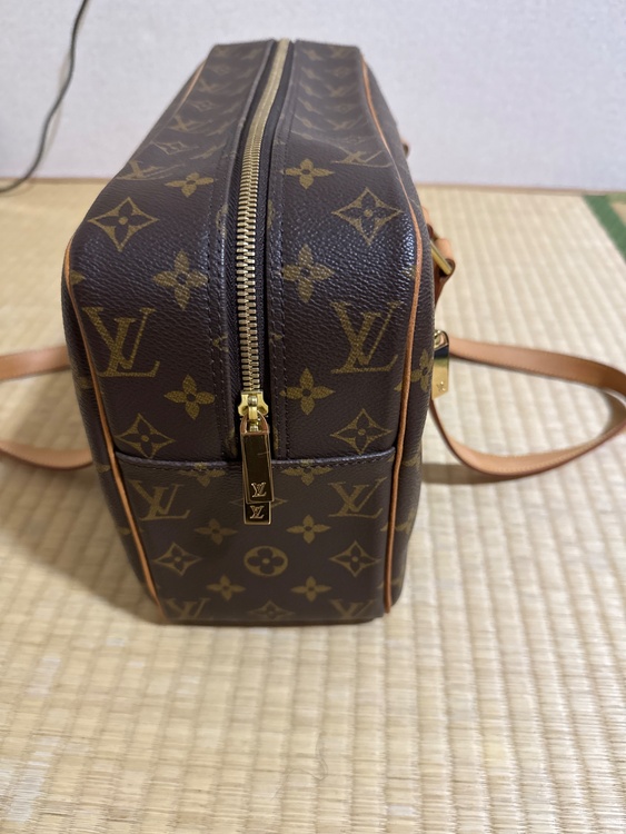 M51181（ブランドバッグ）の商品画像 - 査定依頼日：2026年1月19日 - 最高査定価格：105,000円