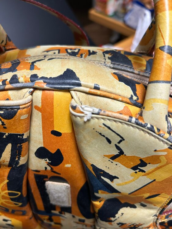 ボストンバッグ（ブランドバッグ）の商品画像 - 査定依頼日：2025年4月30日 - 最高査定価格：35,000円