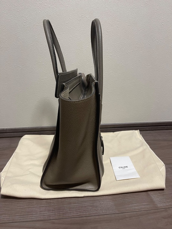 セリーヌ ラゲージ マイクロ スリ（ブランドバッグ）の商品画像 - 査定依頼日：2025年9月24日 - 最高査定価格：65,000円