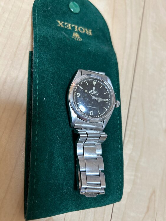 ロレックス エクスプローラー 550（高級時計）の商品画像 - 査定依頼日：2024年12月8日 - 最高査定価格：1,000,000円