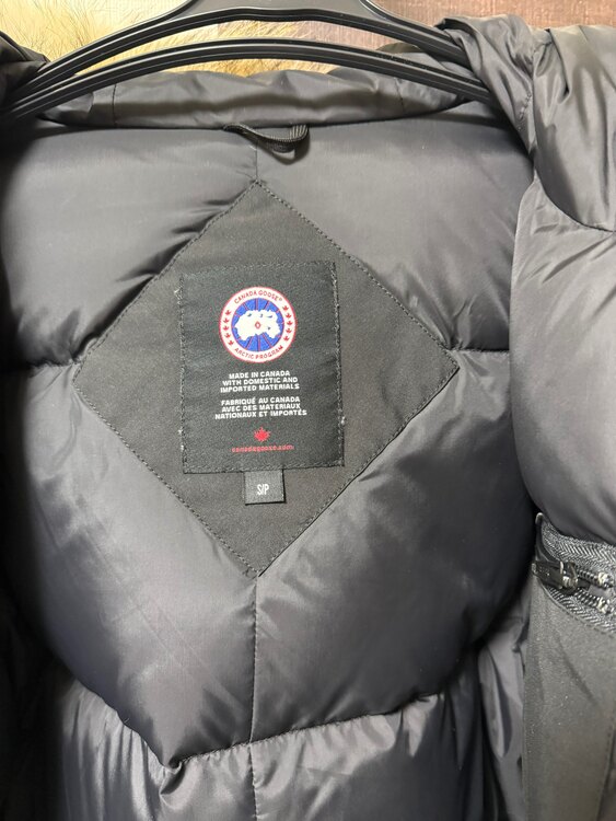 CANADA GOOSE JASPER PARKA カナダグースダウン（古着・ファッション）の商品画像 - 査定依頼日：2025年2月9日 - 最高査定価格：15,000円