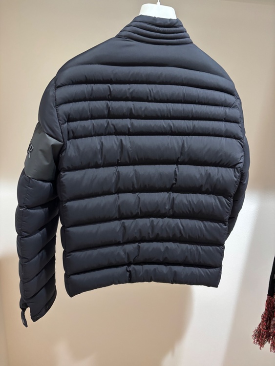 ARREE（古着・ファッション）の商品画像 - 査定依頼日：2026年1月23日 - 最高査定価格：30,000円