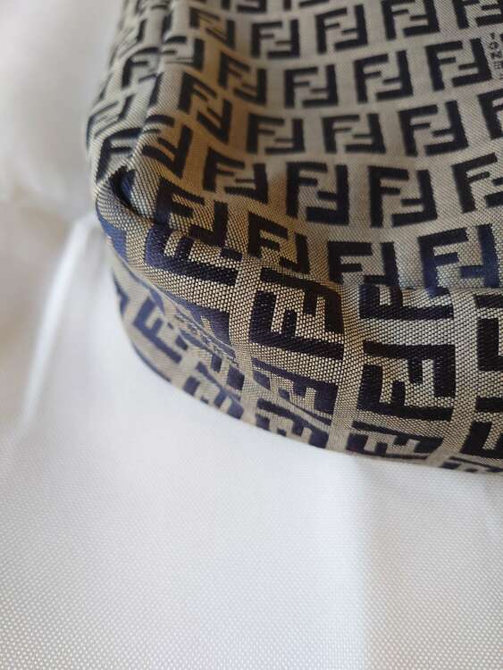 トートバッグ（ブランドバッグ）の商品画像 - 査定依頼日：2025年3月27日 - 最高査定価格：30,000円