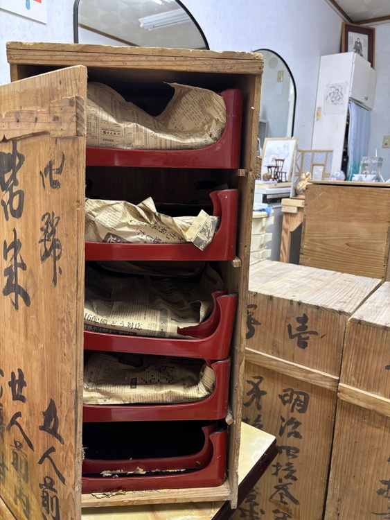 お膳（食器）の商品画像 - 査定依頼日：2026年4月6日 - 最高査定価格：100,000円