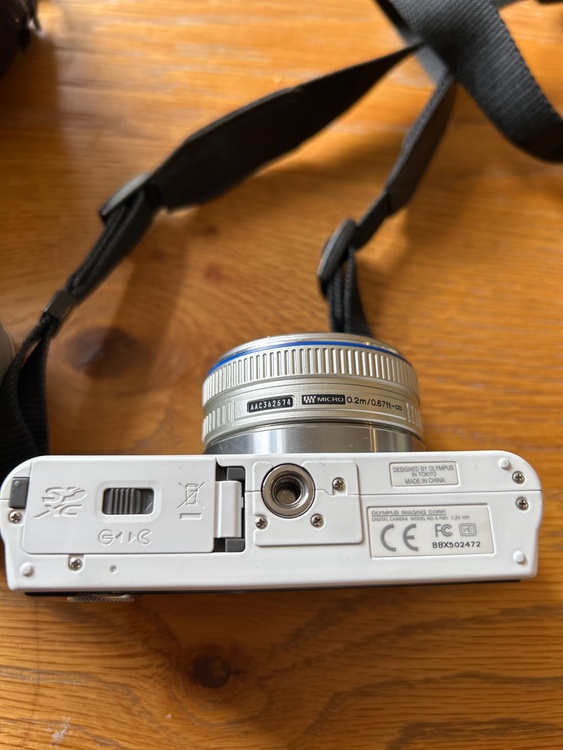 PEN Mini E-PM1（カメラ）の商品画像 - 査定依頼日：2026年2月7日 - 最高査定価格：10,000円