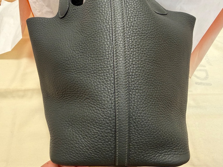 22（MM）（ブランドバッグ）の商品画像 - 査定依頼日：2026年4月2日 - 最高査定価格：460,000円