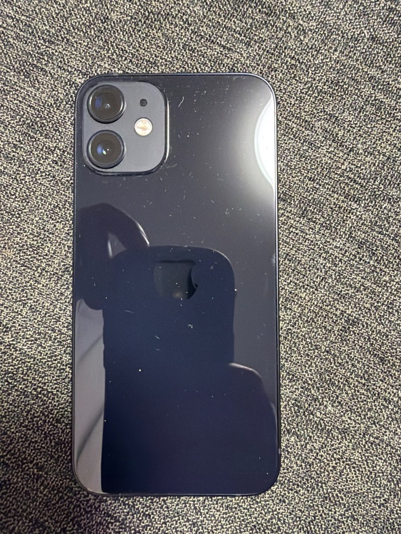 iPhone iPhone 12 mini 128GB SIMフリー（スマホ）の商品画像 - 査定依頼日：2026年9月10日 - 最高査定価格：21,000円