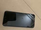 iPhone SE（スマホ）の商品画像 - 査定依頼日：2023年8月3日 - 最高査定価格：300円