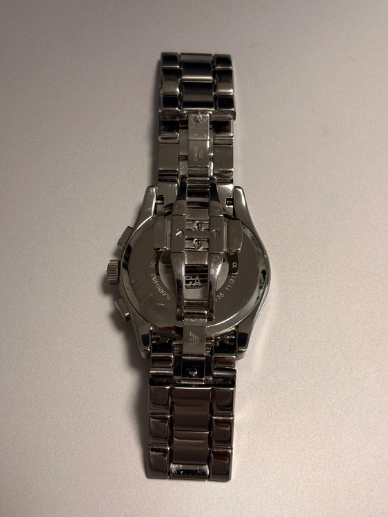EMPORIO ARMANI エンポリオ アルマーニ（高級時計）の商品画像 - 査定依頼日：2025年9月19日 - 最高査定価格：4,000円