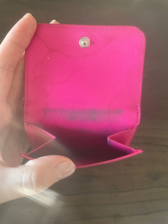 バレンシアガ  （ブランドバッグ）の商品画像 - 査定依頼日：2025年9月8日 - 最高査定価格：9,000円