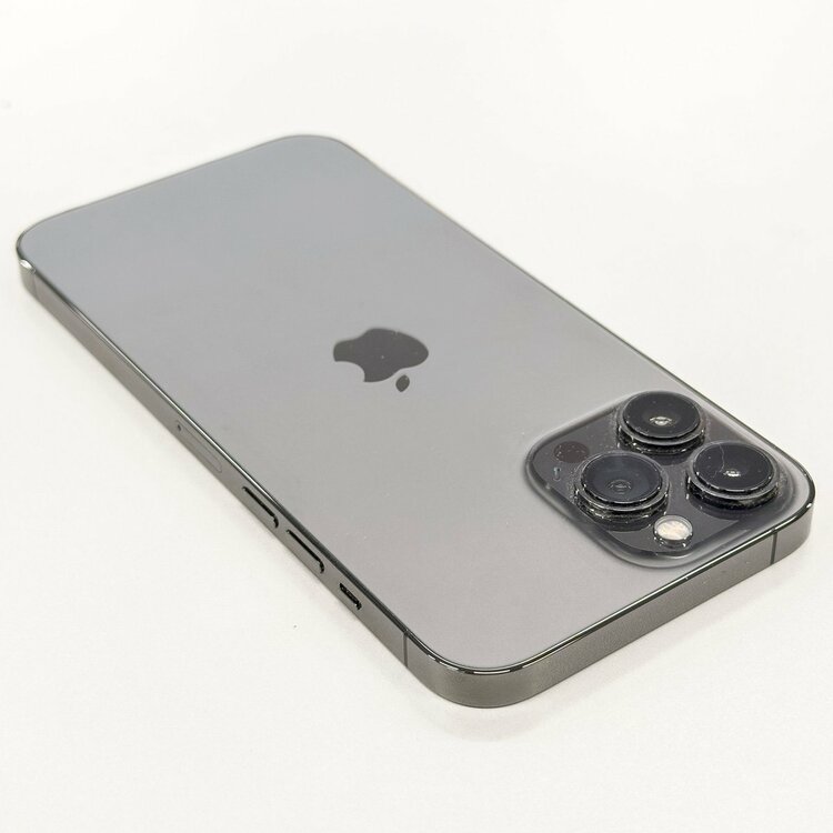 iPhone iPhone 13 Pro Max 256GB 楽天モバイル（スマホ）の商品画像 - 査定依頼日：2026年8月12日 - 最高査定価格：62,000円