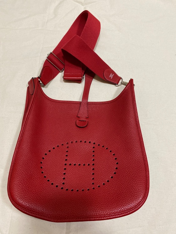 エルメス エブリン （ブランドバッグ）の商品画像 - 査定依頼日：2026年3月28日 - 最高査定価格：310,000円