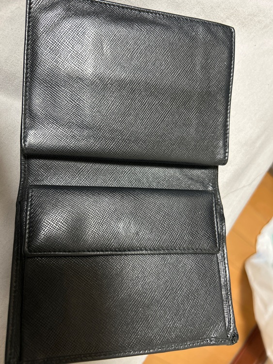 プラダ  （ブランドバッグ）の商品画像 - 査定依頼日：2025年11月21日 - 最高査定価格：12,000円