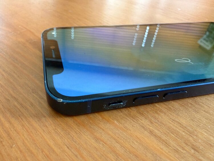 iPhone iPhone 12 64GB SIMフリー（スマホ）の商品画像 - 査定依頼日：2026年7月4日 - 最高査定価格：20,000円