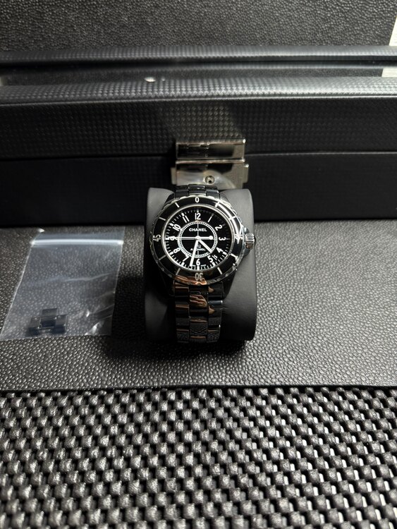 シャネル J12 （高級時計）の商品画像 - 査定依頼日：2025年4月20日 - 最高査定価格：265,000円