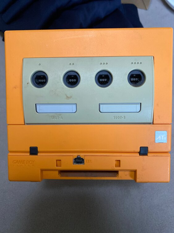 ゲームキューブ（ゲーム機本体・ゲームソフト）の商品画像 - 査定依頼日：2025年4月14日 - 最高査定価格：2,500円