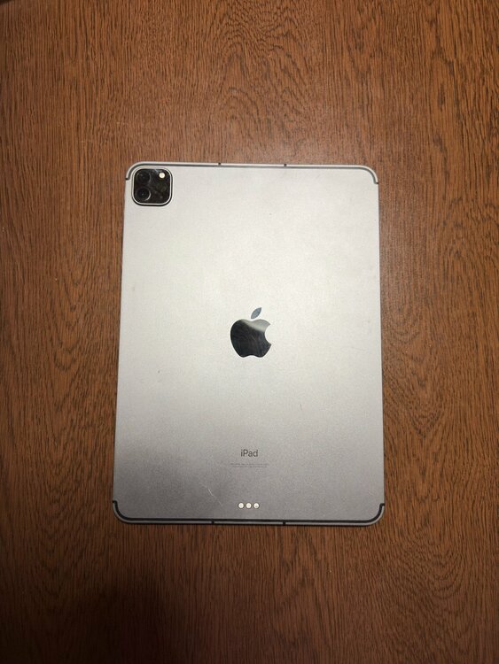 11インチiPad Pro（第3世代/2021年モデル）（PC・タブレット）の商品画像 - 査定依頼日：2026年5月3日 - 最高査定価格：20,100円