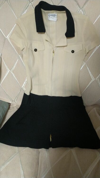 ワンピース（古着・ファッション）の商品画像 - 査定依頼日：2025年11月6日 - 最高査定価格：50,000円