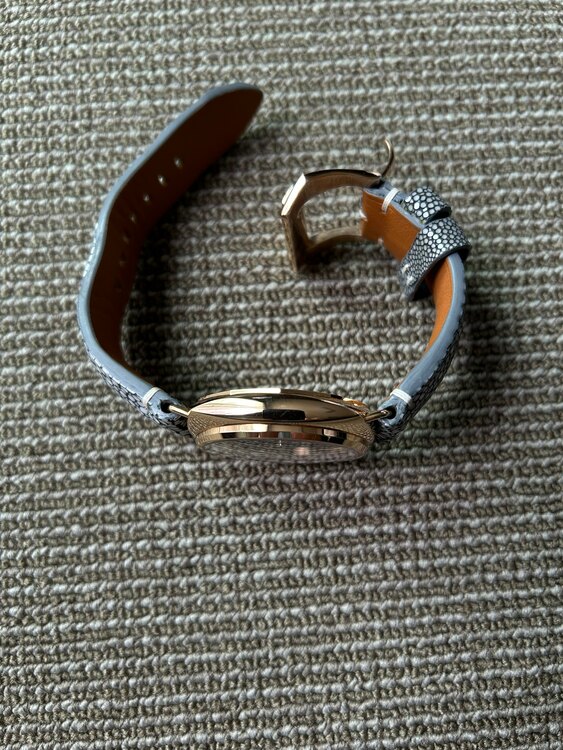 ラジオミール（高級時計）の商品画像 - 査定依頼日：2025年1月27日 - 最高査定価格：1,250,000円