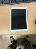 Apple iPad Air Wi-Fiモデル 32GB MD789J/A アッ（PC・タブレット）の商品画像 - 査定依頼日：2025年2月14日 - 最高査定価格：3,000円