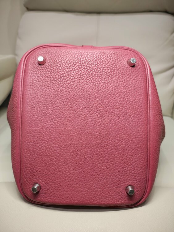 ピコタンロックMM（ブランドバッグ）の商品画像 - 査定依頼日：2026年4月9日 - 最高査定価格：280,000円