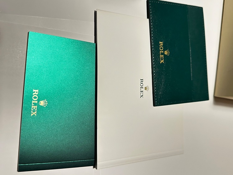 114060（高級時計）の商品画像 - 査定依頼日：2025年8月10日 - 最高査定価格：1,520,000円