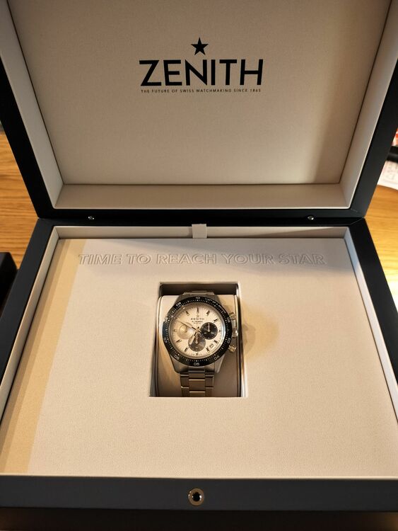 ゼニス エルプリメロ 03.3100.3600/69.M3100（高級時計）の商品画像 - 査定依頼日：2025年7月8日 - 最高査定価格：980,000円