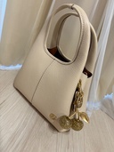 その他 コーチ （ブランドバッグ）の商品画像 - 査定依頼日：2026年3月9日 - 最高査定価格：4,000円