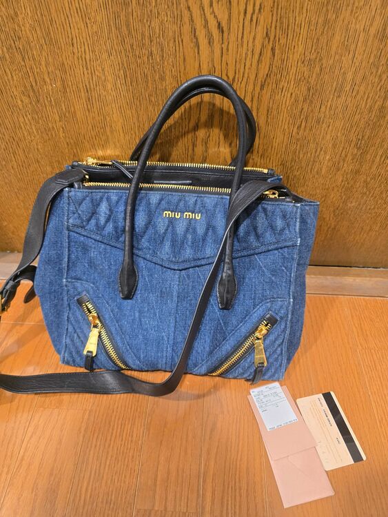 ミュウミュウ（ブランドバッグ）の商品画像 - 査定依頼日：2025年11月15日 - 最高査定価格：65,000円