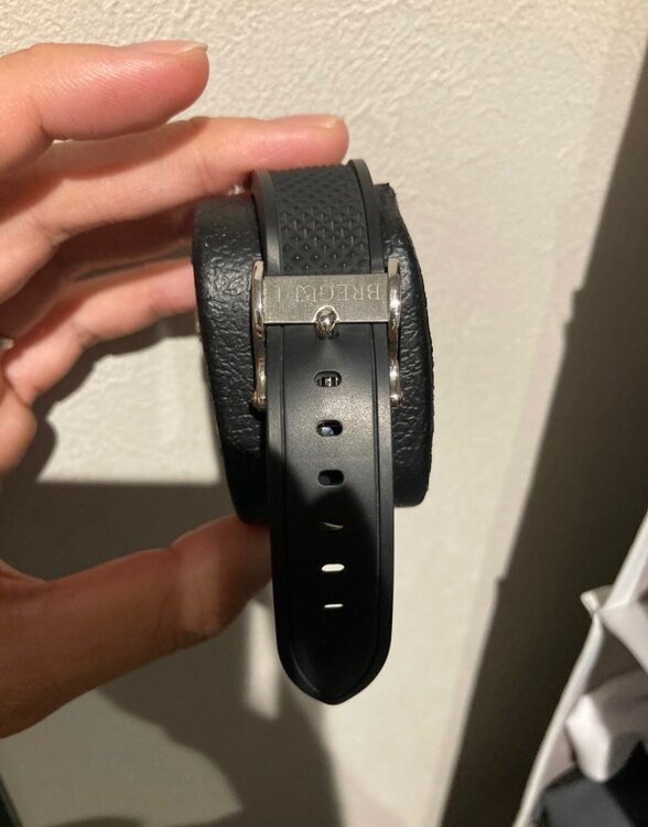 5817ST/92/5V8 マリーンIIラージデイト ブラック（高級時計）の商品画像 - 査定依頼日：2025年5月13日 - 最高査定価格：1,220,000円