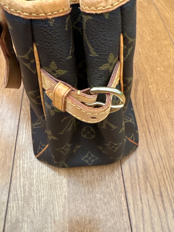 バニティニヨールハンドバック（ブランドバッグ）の商品画像 - 査定依頼日：2025年12月19日 - 最高査定価格：55,000円