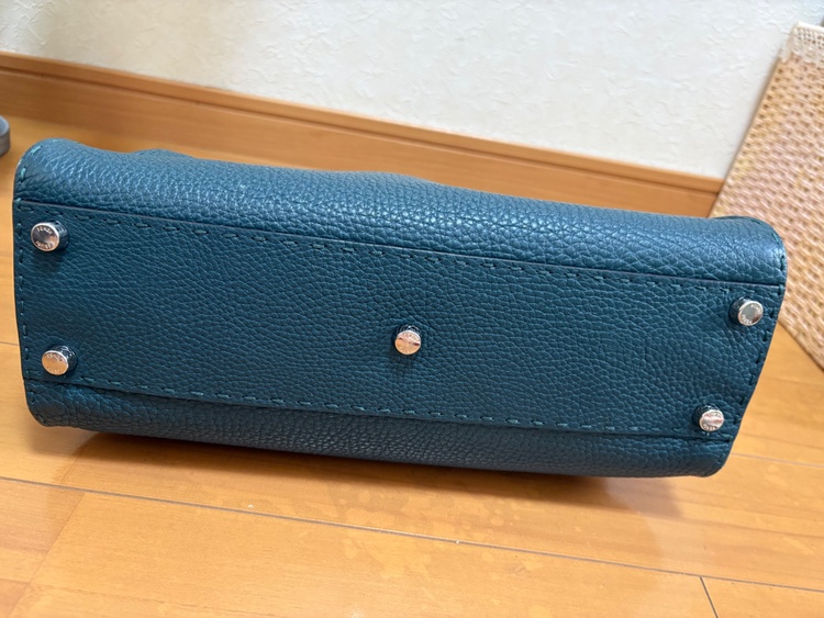 ピーカブー セレリア（ブランドバッグ）の商品画像 - 査定依頼日：2026年3月12日 - 最高査定価格：180,000円