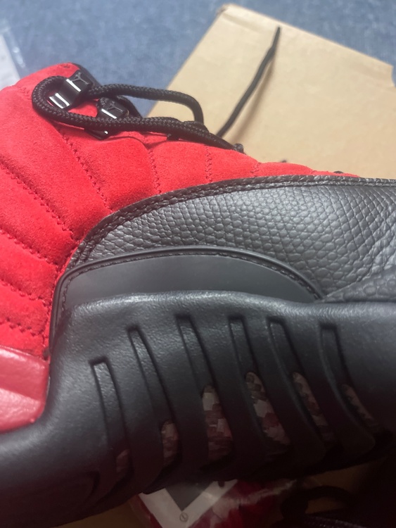 NIKE AIRジョーダン12 リバースフルゲーム（古着・ファッション）の商品画像 - 査定依頼日：2026年2月11日 - 最高査定価格：12,000円