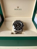 ロレックス シードゥエラー 12660（高級時計）の商品画像 - 査定依頼日：2025年8月11日 - 最高査定価格：1,800,000円