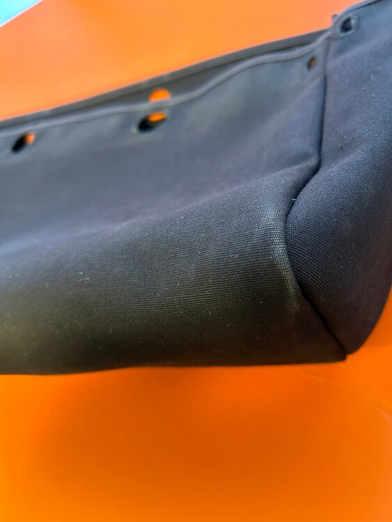 エルメス エールバッグ （ブランドバッグ）の商品画像 - 査定依頼日：2025年2月2日 - 最高査定価格：50,000円