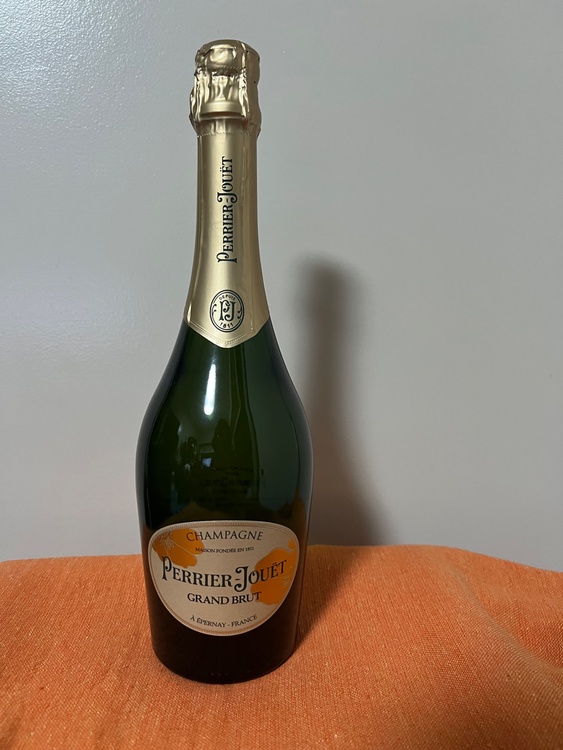 グランブリュット（お酒）の商品画像 - 査定依頼日：2026年4月11日 - 最高査定価格：4,500円