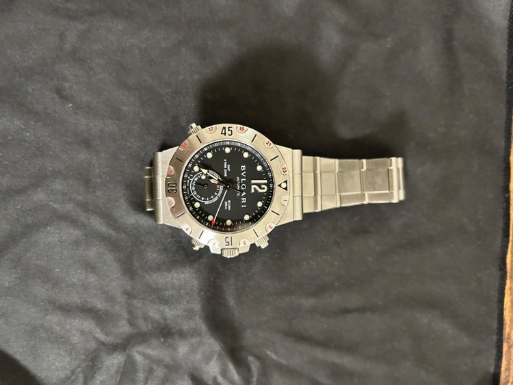 SD38SGMTプロフェッショナルスクーバGMT（高級時計）の商品画像 - 査定依頼日：2025年7月16日 - 最高査定価格：165,000円