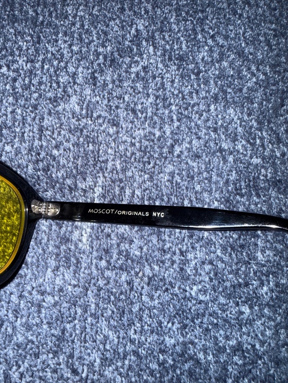 MOSCOT LEMTOSH 49口24-145 COL.BLACK（古着・ファッション）の商品画像 - 査定依頼日：2026年8月16日 - 最高査定価格：11,000円