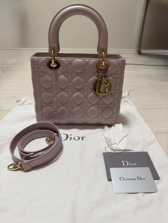 レディディオール（ブランドバッグ）の商品画像 - 査定依頼日：2025年12月2日 - 最高査定価格：200,000円