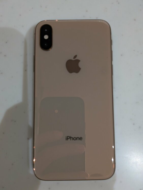 iPhoneXS 64GB Softbank（スマホ）の商品画像 - 査定依頼日：2026年4月7日 - 最高査定価格：15,000円