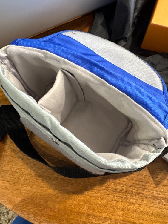 eos （カメラ）の商品画像 - 査定依頼日：2025年12月27日 - 最高査定価格：100,000円