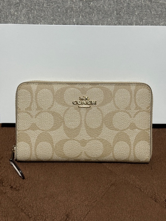 その他 コーチ （ブランドバッグ）の商品画像 - 査定依頼日：2025年12月29日 - 最高査定価格：2,000円