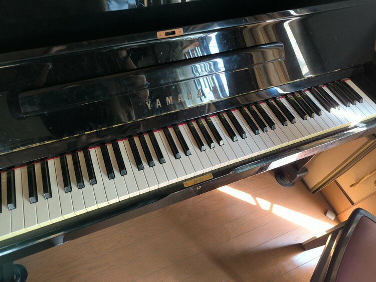 UX-3（ピアノ・楽器・PA機材）の商品画像 - 査定依頼日：2026年3月29日 - 最高査定価格：30,000円